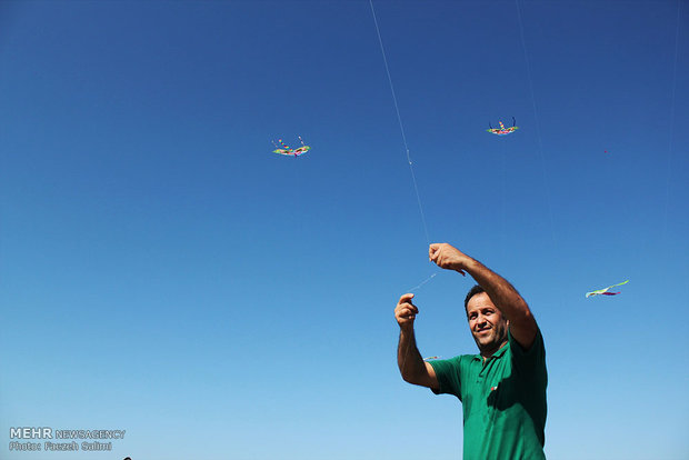 Charity Kite festival in Mahmoud Abad