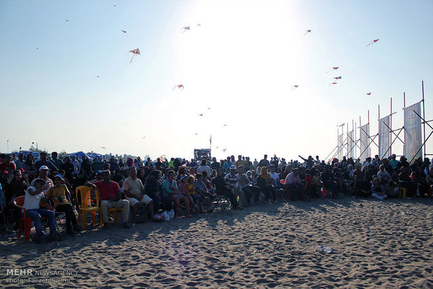 Charity Kite festival in Mahmoud Abad