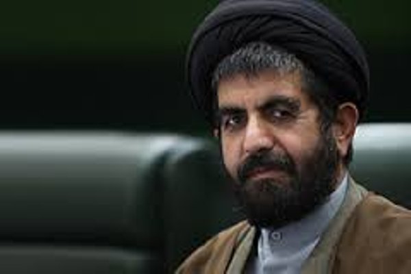 استیضاح سه وزیر دولت در دستورکار مجلس قرار گیرد استیضاح سه وزیر دولت در دستورکار مجلس قرار گیرد