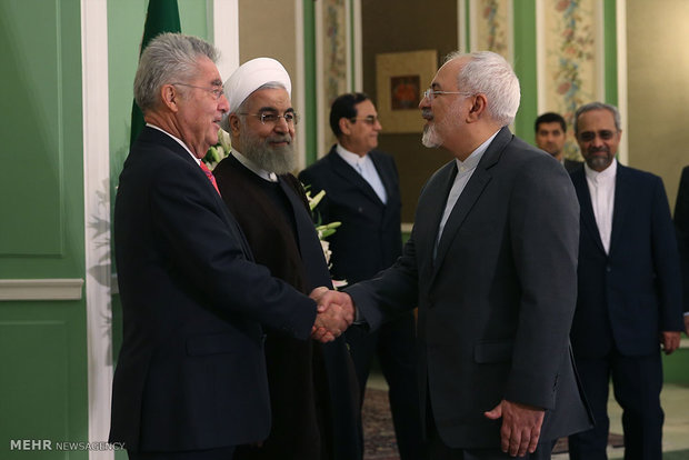 Pres. Rouhani receives Austrian counterpart