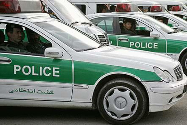 تفجير إرهابي بقنبلة يدوية على سيارة للشرطة في سيستان وبلوشستان