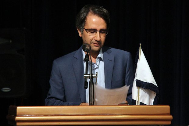 خادم الحسینی که آرزوی خادمی امام مهربانیها دارد