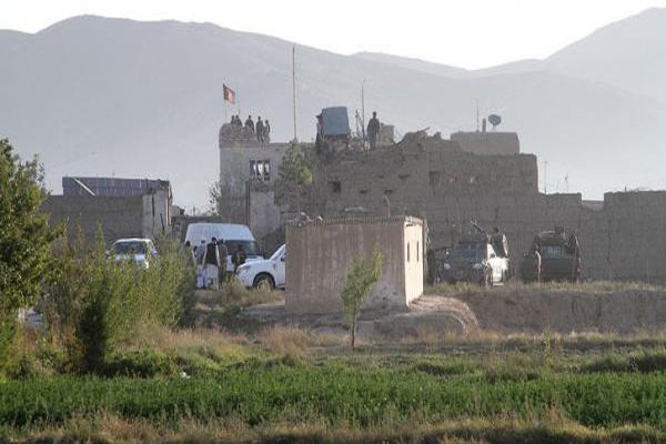 فرار مئات المعتقلين بعد هجوم طالبان على سجن وسط أفغانستان