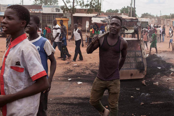 درخواست بان کی مون برای آزادی رئیس جمهور بورکینافاسو