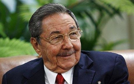 Raul Castro stresses relevance of peace agreements in Colombia