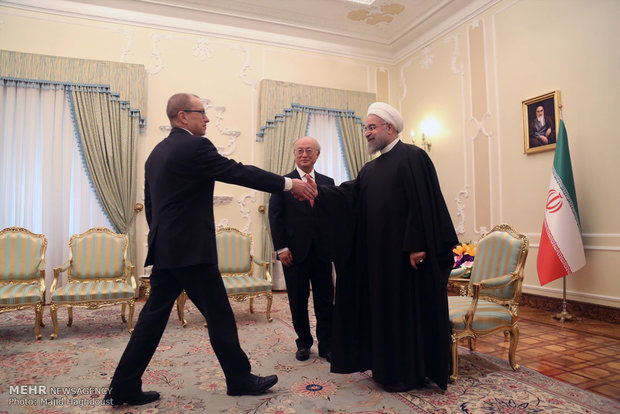 President Rouhani meets Amano