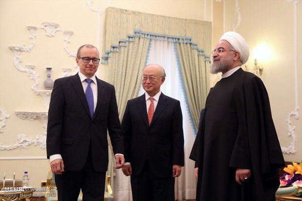 President Rouhani meets Amano