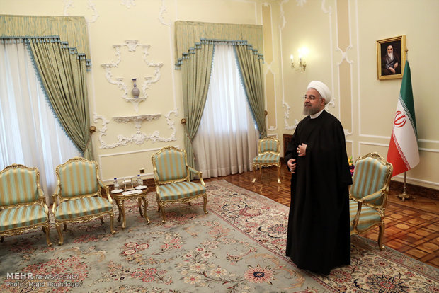 President Rouhani meets Dutch FM