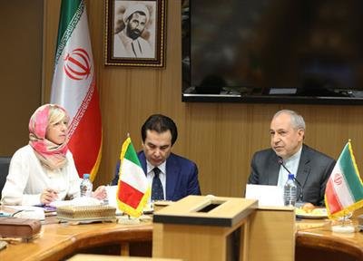 Tehran, Rome sign educational MoU