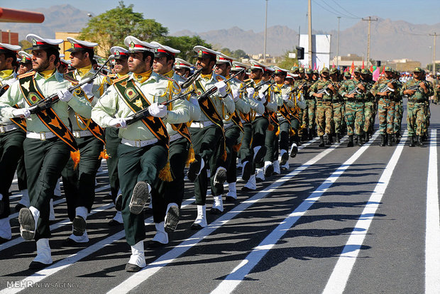 Armed forces parade in Yazd