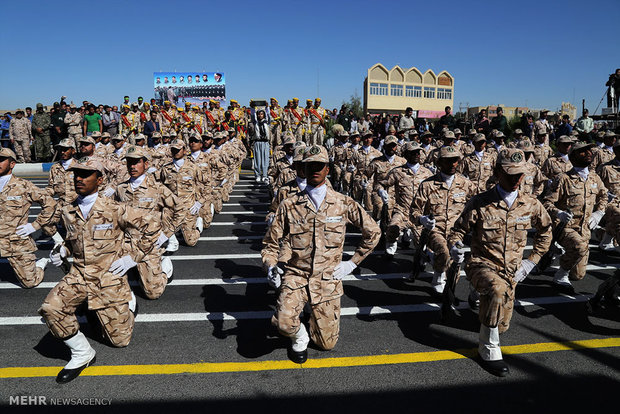 Armed forces parade in Yazd