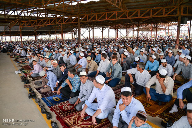 اقامه نماز عید سعید قربان در آق قلا