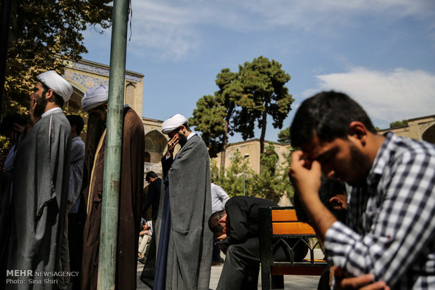تجمع طلاب تهران در اعتراض به فاجعه منا 