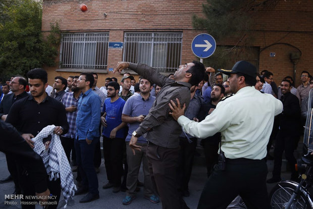تجمع اعتراض آمیز مردم تهران مقابل سفارت عربستان