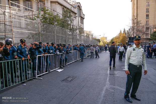 Demonstrations reflect Iranians’ rage over Mina tragedy