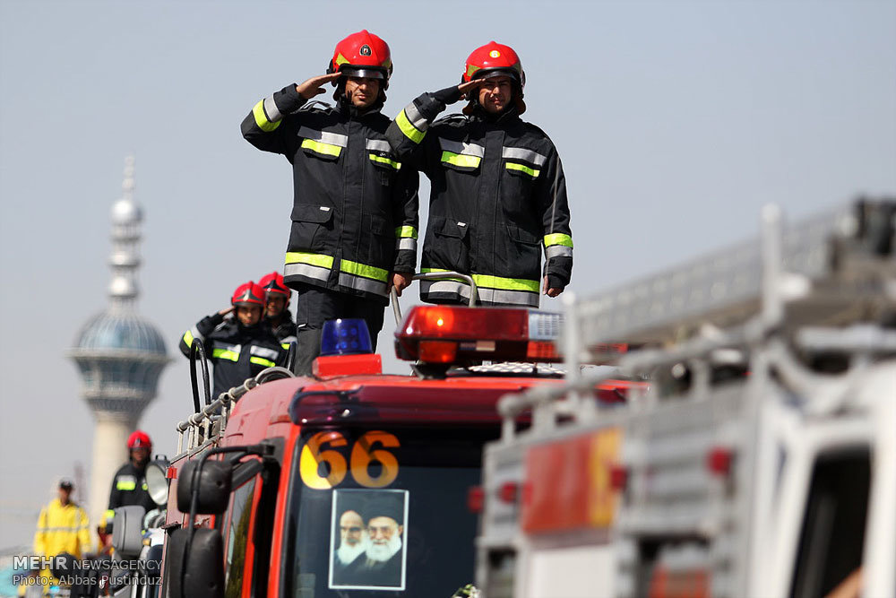 Isfahan, Mashhad firefighters go on parade