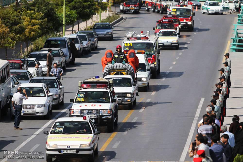 Isfahan, Mashhad firefighters go on parade