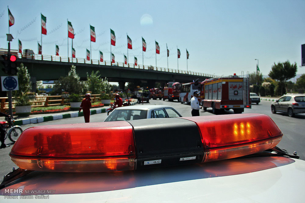 Isfahan, Mashhad firefighters go on parade