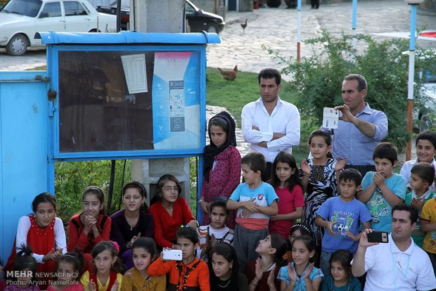 İran'ın Küdistan eyaletinde soskak tiyatrosu festivali