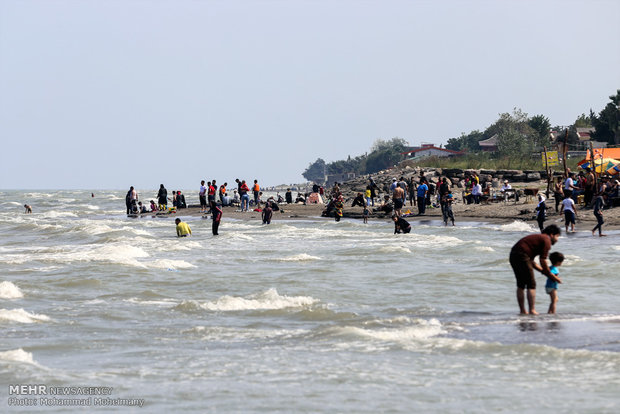 گردشگری دریازده در خزر/ آن سوی پرچینها دریا است