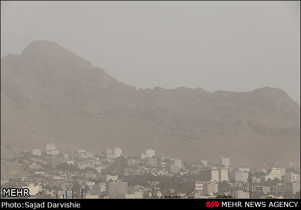 وضعیت هوای ۳ شهرستان کرمانشاه در حالت بحرانی است