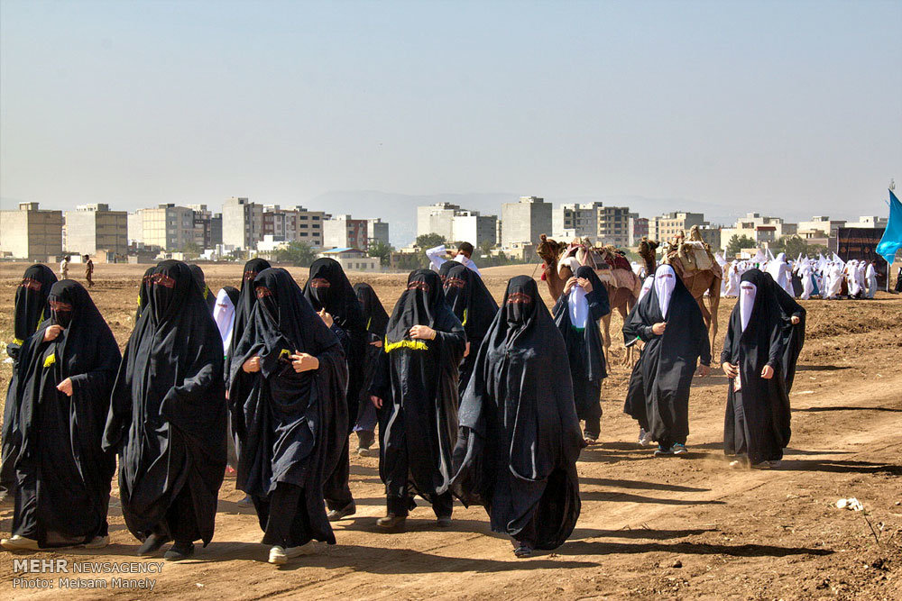 بازسازی نمادین واقعه غدیر خم در کرمانشاه