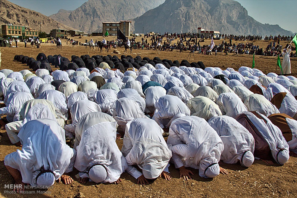 بازسازی نمادین واقعه غدیر خم در کرمانشاه