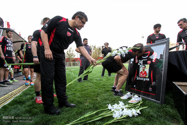 Persepolis honors departed Capitan 