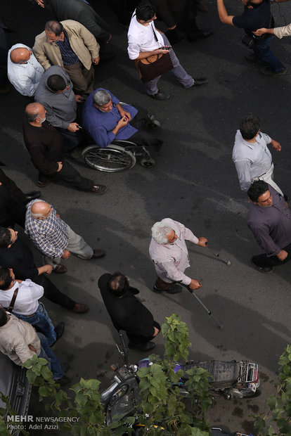 تشییع پیکر جانباز داود موسوی از جانباختگان حادثه منا