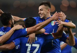 فیلم/ پیروزی آسان ایتالیا مقابل آذربایجان و صعود به یورو ۲۰۱۶