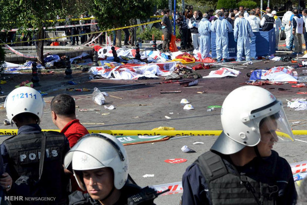 ارتفاع حصيلة تفجيري السبت في أنقرة إلى 128 قتيلا