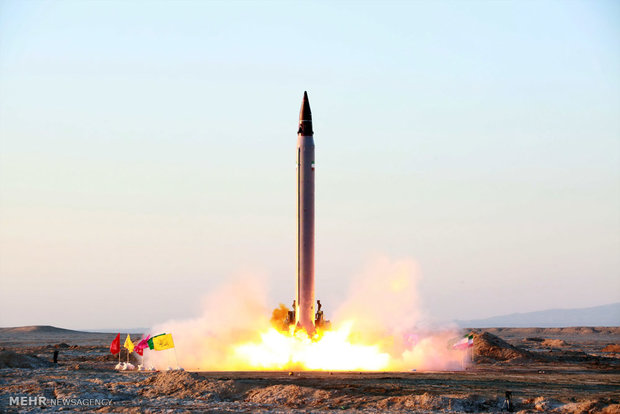 Emad ballistic missile test-fired