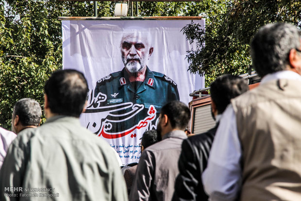 تشييع جثمان الشهيد العميد حسين همداني 