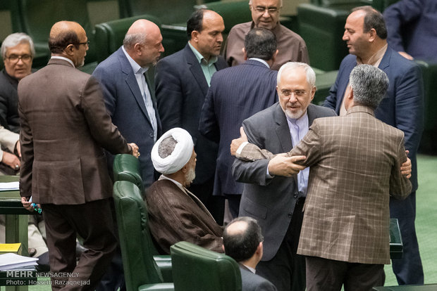 بررسی برجام در صحن علنی مجلس شورای اسلامی