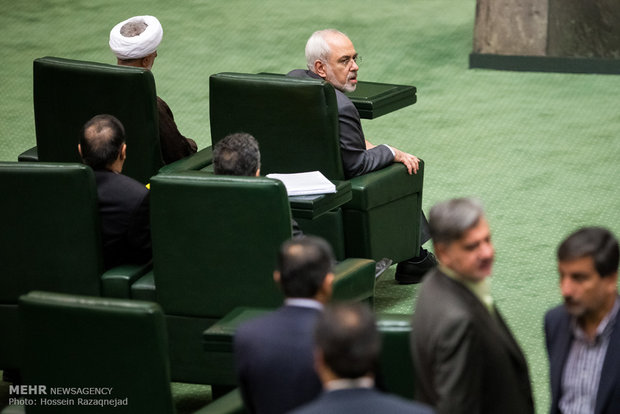 بررسی برجام در صحن علنی مجلس شورای اسلامی