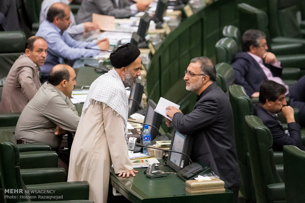 بررسی برجام در صحن علنی مجلس شورای اسلامی