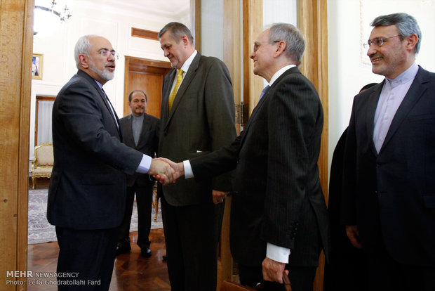 Zarif meets Ján Kubiš