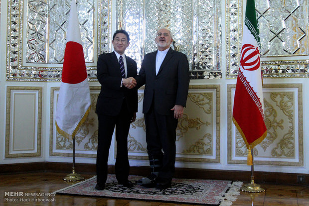 لقاء وزيري خارجية ايران واليابان
