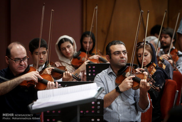 تمرین ارکستر سمفونیک تهران