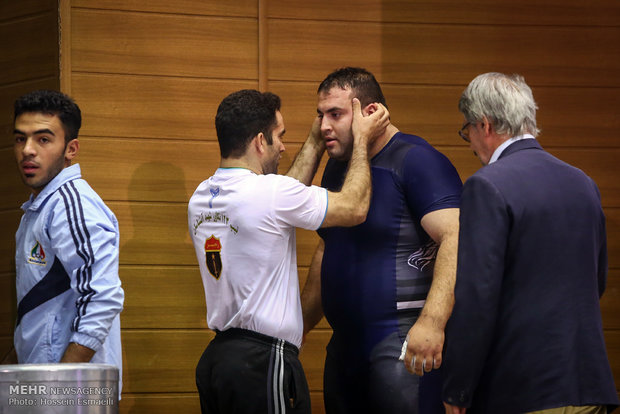 لیگ برتر وزنه برداری باشگاه های کشور