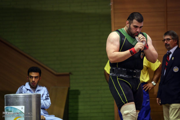 لیگ برتر وزنه برداری باشگاه های کشور