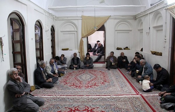 ۱۵۲ سال عزاداری در خانه تاریخی/تجمع عاشقان حسینی در خانه سیدخوشرو