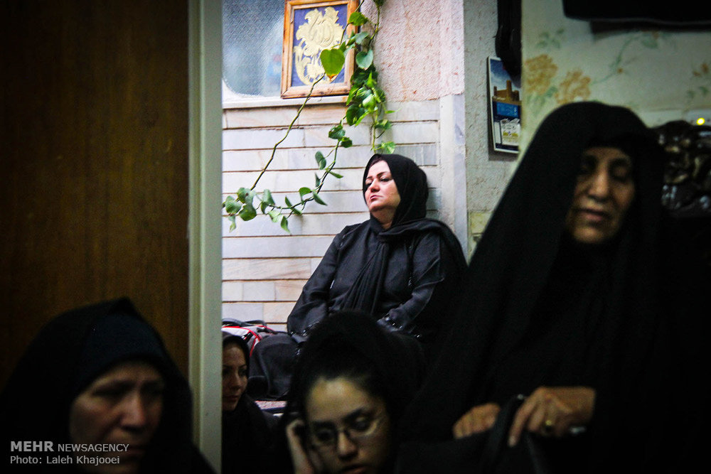 Women attend mourning ceremonies in Muharram