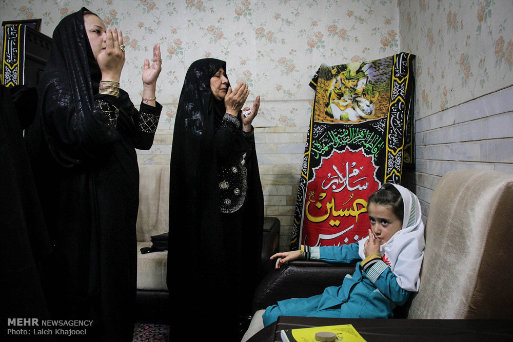 Women attend mourning ceremonies in Muharram