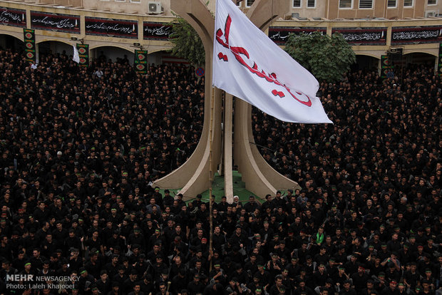 اجتماع عزاداران حسینی در شهرستان بم