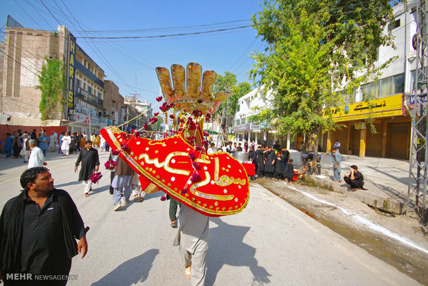 مراسم سالروز شهادت حضرت ابا عبدالله الحسين (ع) در پیشاور پاکستان