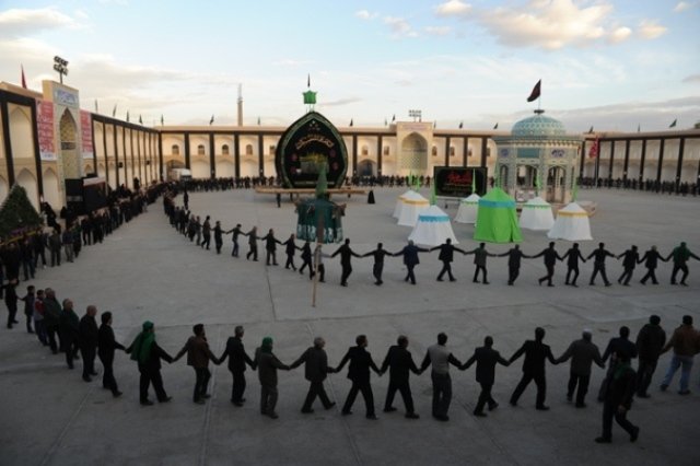 حسینیه ایران پایگاه عزاداری های پرشور