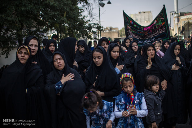 The mournful youth for Imam Hussain