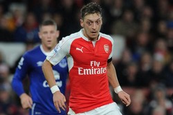 Mesut Özil’in menajerinden açıklama