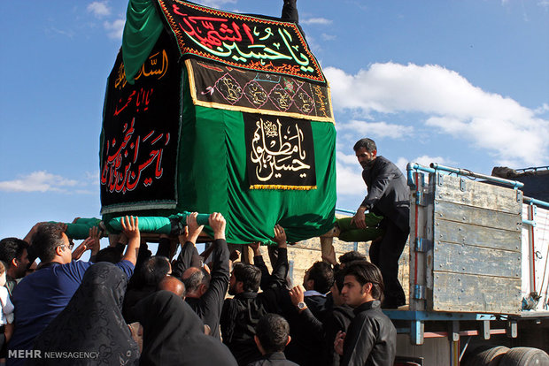 مراسم نخل دِربِندی